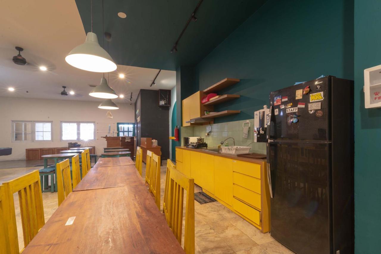 Wonderloft Hostel Kota Tua Jakarta Luaran gambar