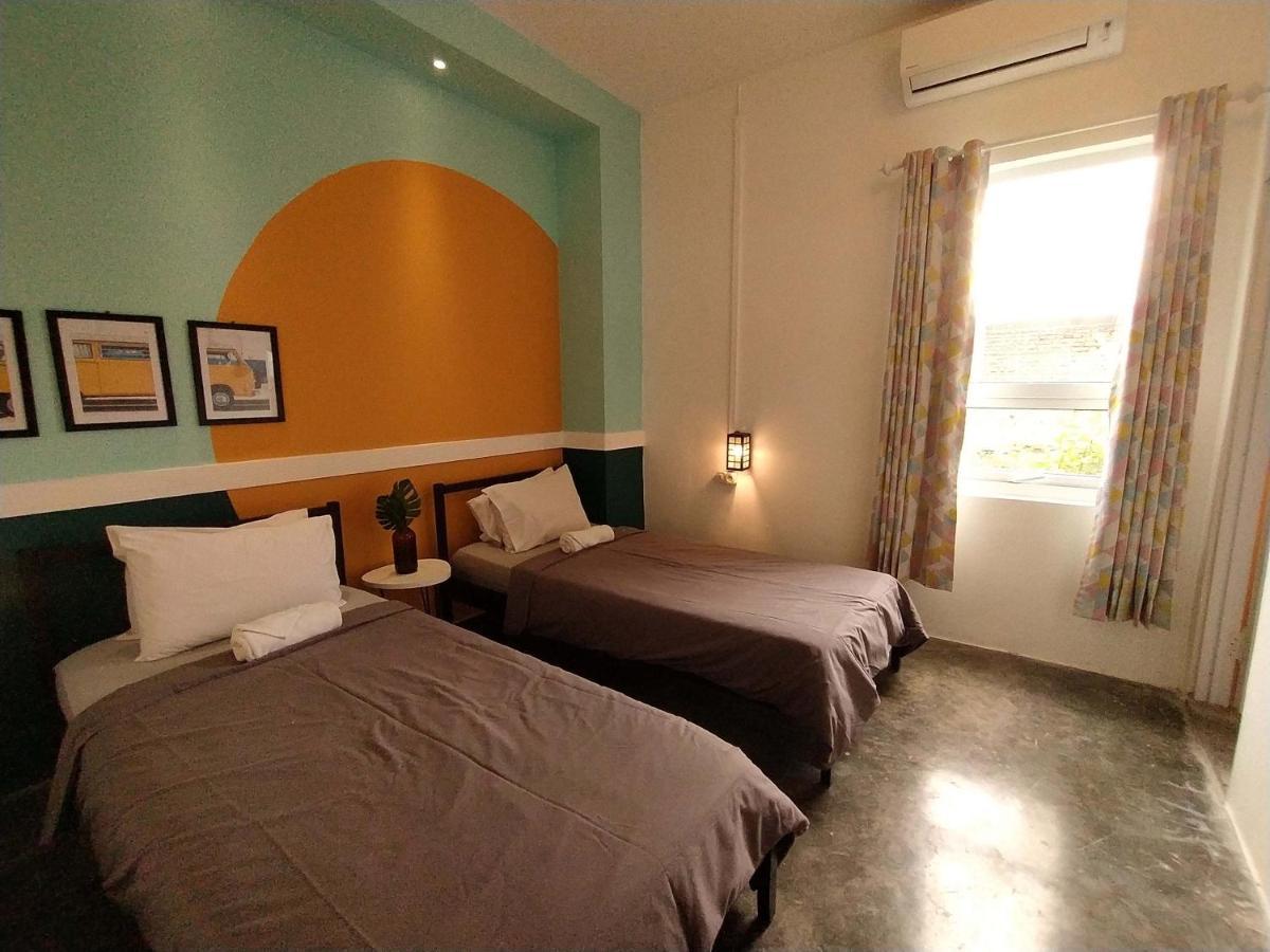 Wonderloft Hostel Kota Tua Jakarta Luaran gambar