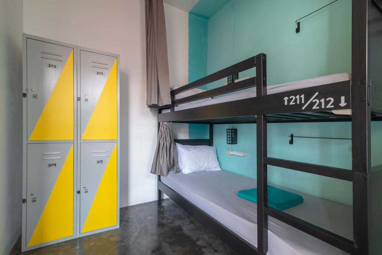 Wonderloft Hostel Kota Tua Jakarta Luaran gambar