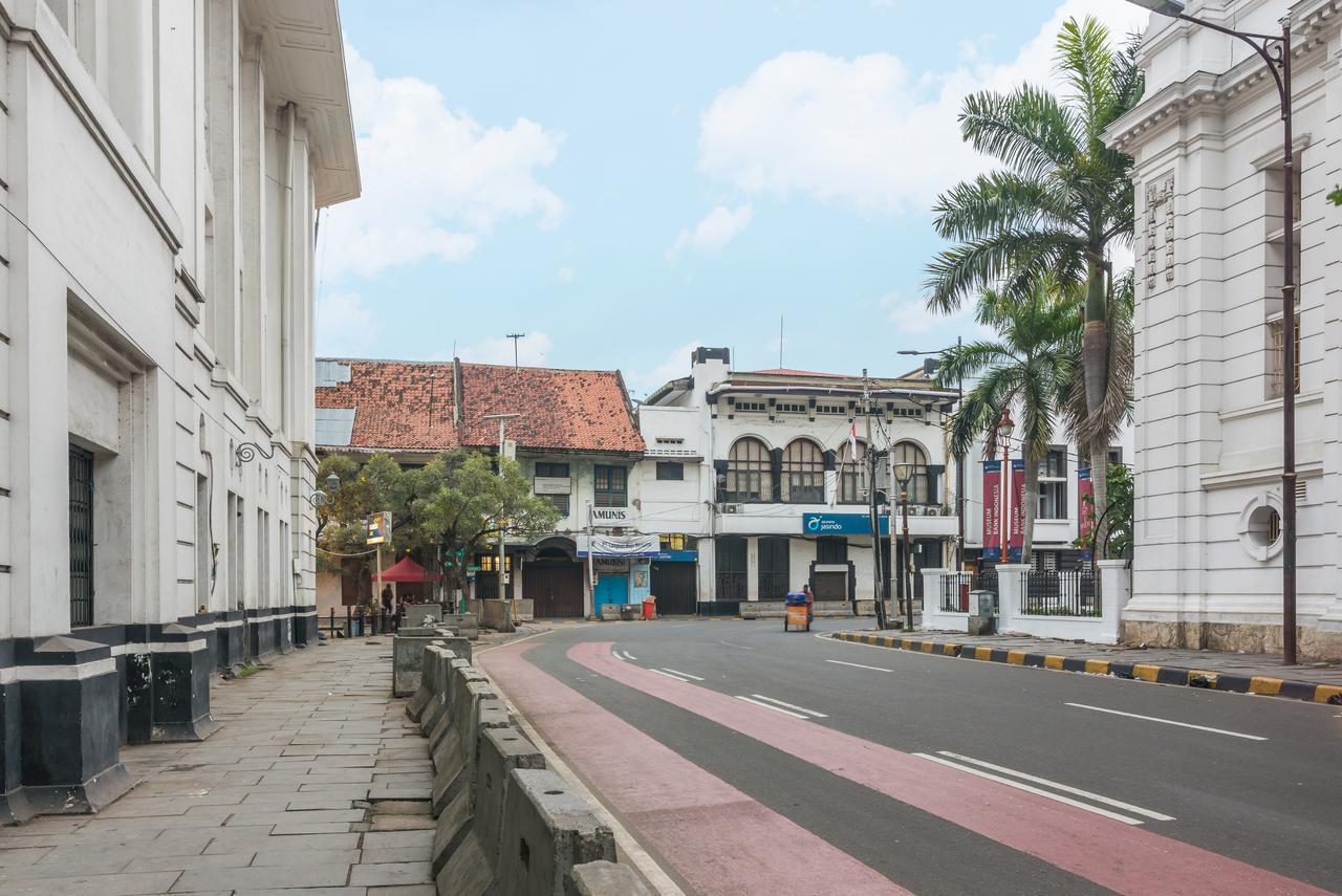 Wonderloft Hostel Kota Tua Jakarta Luaran gambar